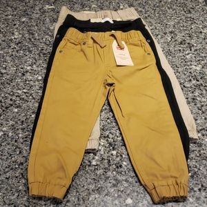 NWT's Levi's Joggers